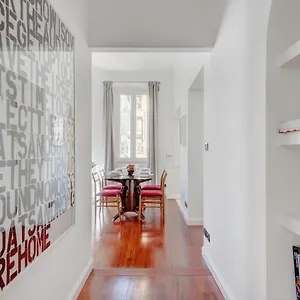  Apartment Trastevere Glorioso Wood 2 Bedrooms